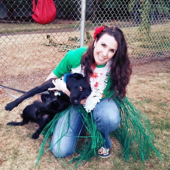 Classy, Country, Casual & Cool - Picture 4 of 7